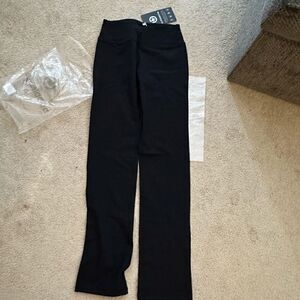 NWT in Plastic Black Straight Legging Stretch Pant XS